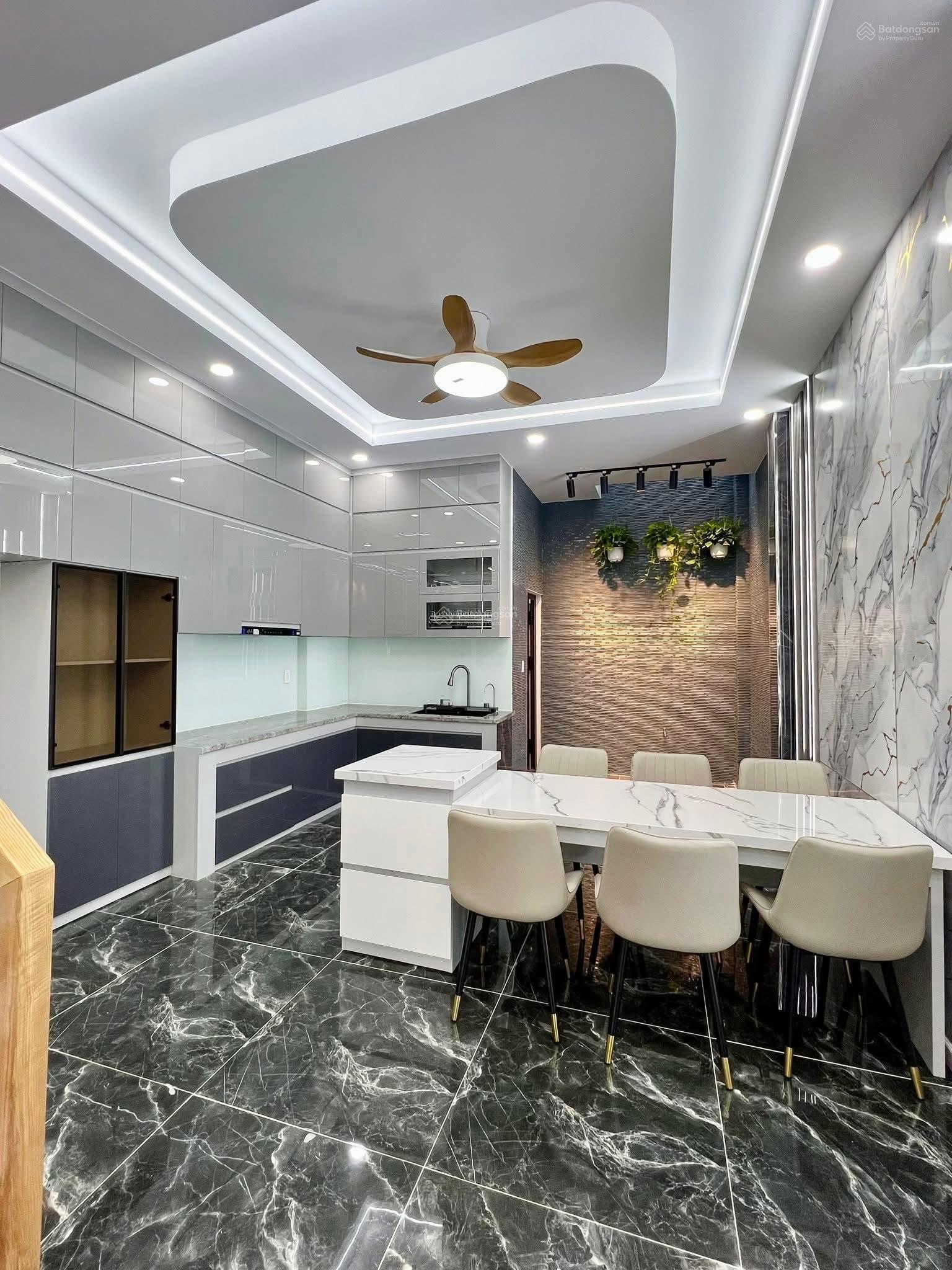 Cần bán căn nhà mới xây 45m2 tuyệt đẹp tại Phường Quảng An, quận Tây Hồ, Hà Nội