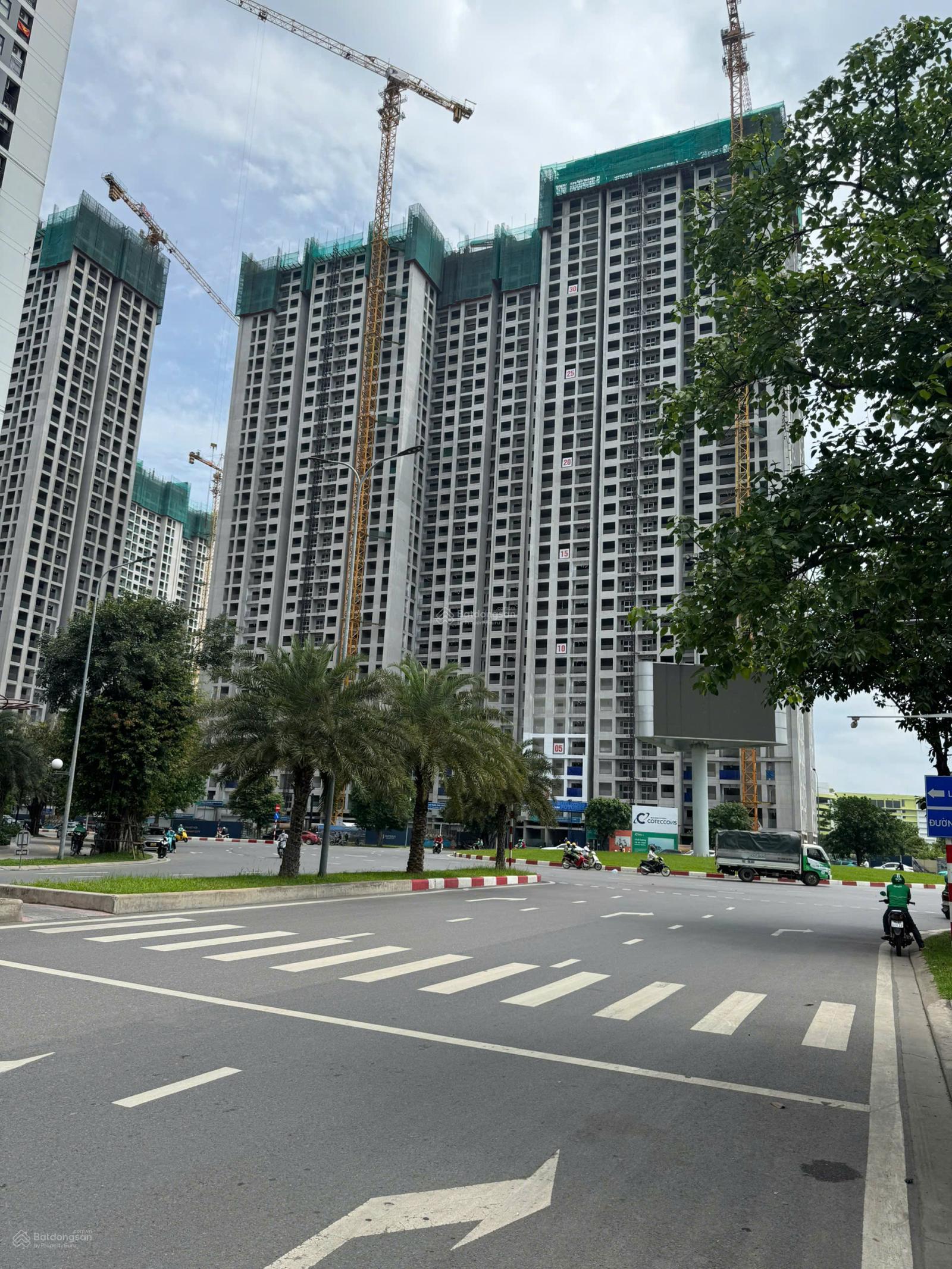 Bán studio 2 tỷ, 1pn+ 2.9 tỷ, 2pn 3.7 tỷ, 2pn+ 1 góc 4.2 tỷ, 3PN- 4.8 tỷ tòa imperia Sola Park VHSC Bán studio 2 tỷ, 1pn+ 2.9 tỷ, 2pn 3.7 tỷ, 2pn+ 1 góc 4.2 tỷ, 3PN- 4.8 tỷ tòa imperia Sola Park VHSC