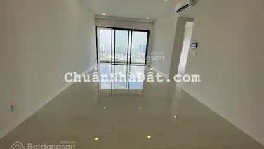 Cần cho thuê căn 3 ngủ 111m2 nội thất cơ bản Park Kiara