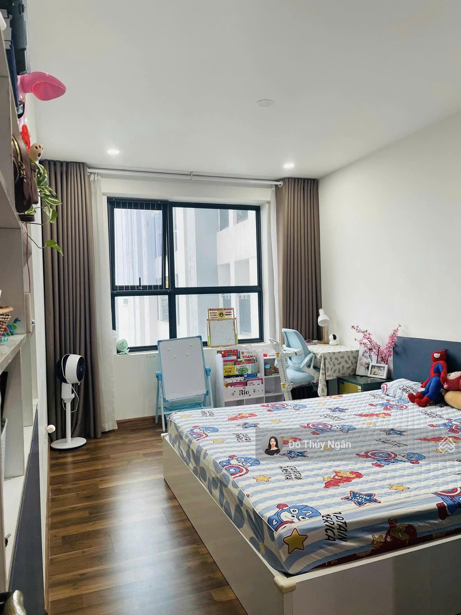 Bán căn S3 Goldmark 2N2WC diện tích 78m2 hướng Đông Nam, full đồ giá 5,65 tỷ. LH Ms Ngân
