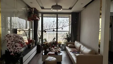 Chính chủ cần bán gấp căn hộ Vinhomes Gardenia, Hàm Nghi, 90 triệu / m2, diện tích 72 m2, 2PN, 2WC.