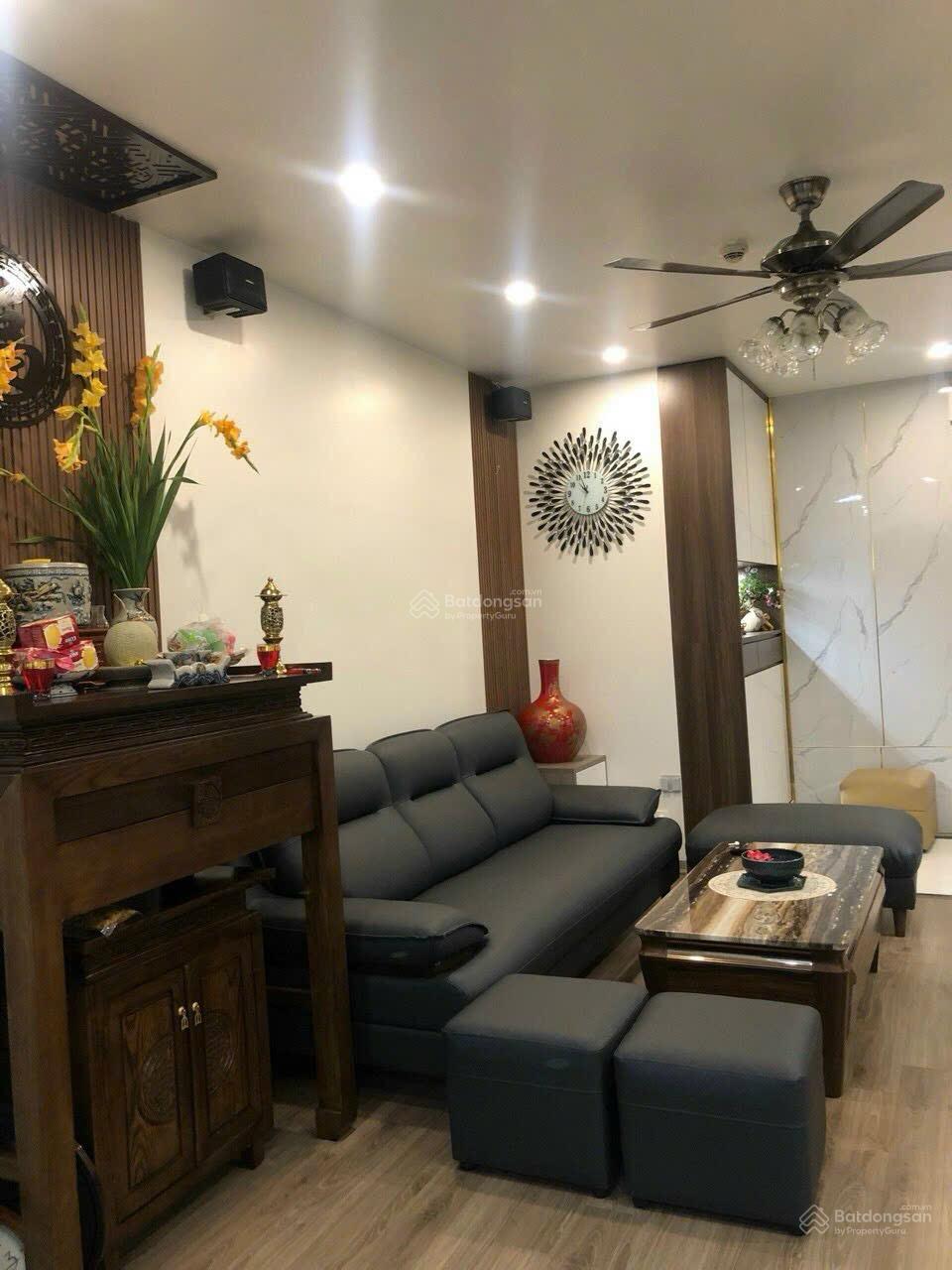 Bán CC 3PN 2WC 90m2 tại Lĩnh Nam, 6,35 tỷ, Hoàng Mai, Hà Nội