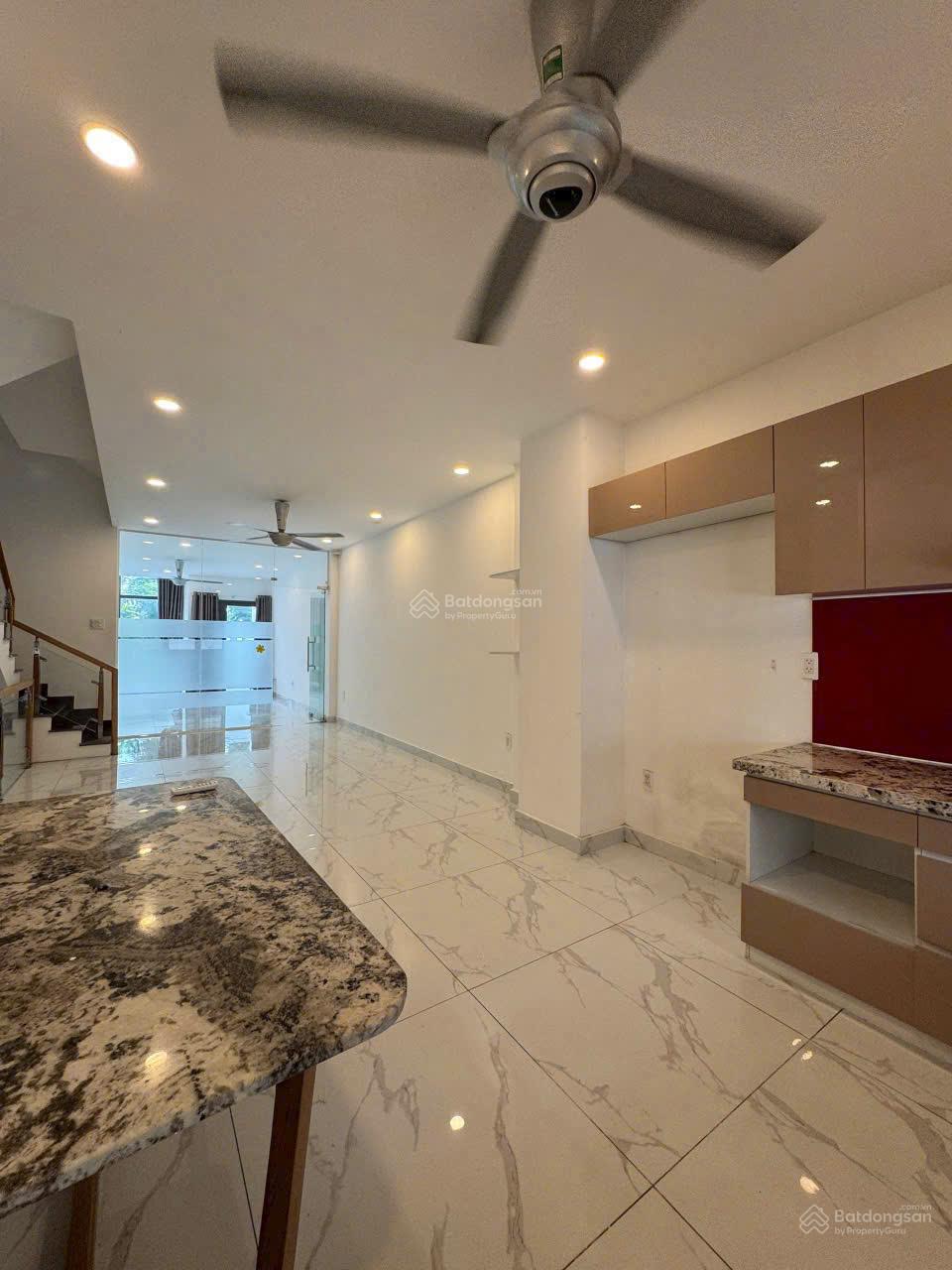 Bán nhanh căn nhà phố Saigon Mystery Villas, 100m2, bao thuế phí công chứng mua bán LH 0906 789 ***