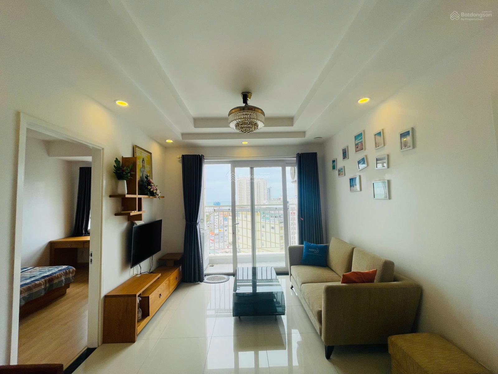 Cho thuê căn 2 phòng CC Vũng Tàu Melody 73m2, giá 10 triệu/ tháng. LH e Yến 0792 366 *** Cho thuê căn 2 phòng CC Vũng Tàu Melody 73m2, giá 10 triệu/ tháng. LH e Yến 0792 366 ***