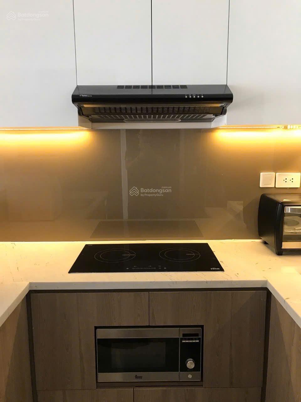 Bán nhanh Tresor - căn 2PN 1WC 65m2 giá bán 6tỷ95 - full nội thất như hình - Alo Hoàng 0901 995 *** Bán nhanh Tresor - căn 2PN 1WC 65m2 giá bán 6tỷ95 - full nội thất như hình - Alo Hoàng 0901 995 ***