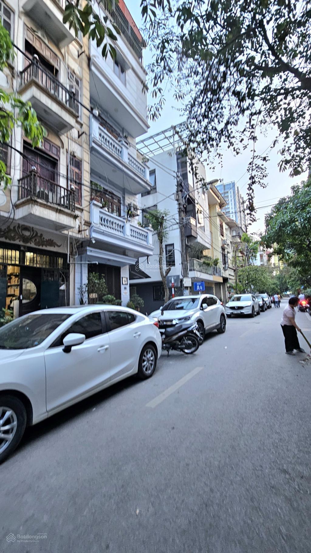 Bán Nhà riêng tại Đầm Trấu, Hai Bà Trưng 16 tỷ, 60m2. Phân lô ô tô tránh.