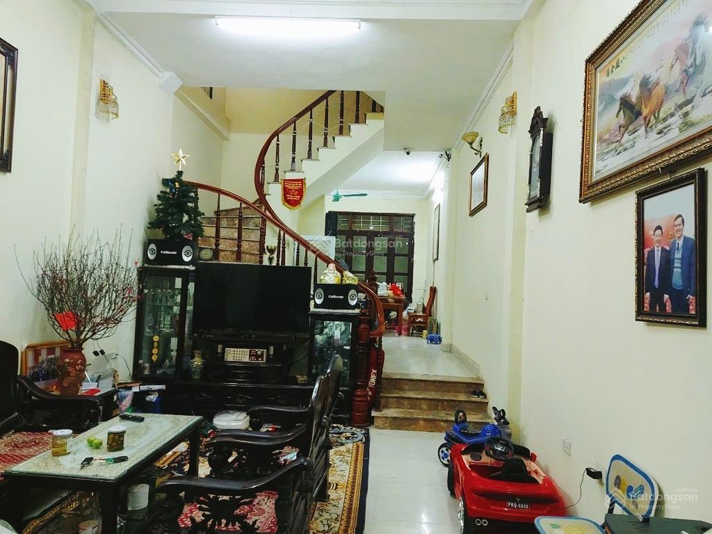 Bán nhà Lê Văn Hiến, Nguyễn Đình Tứ, Từ Liêm view trường học, gần hồ, Ô tô, 4PN 50m2, 6 tỷ