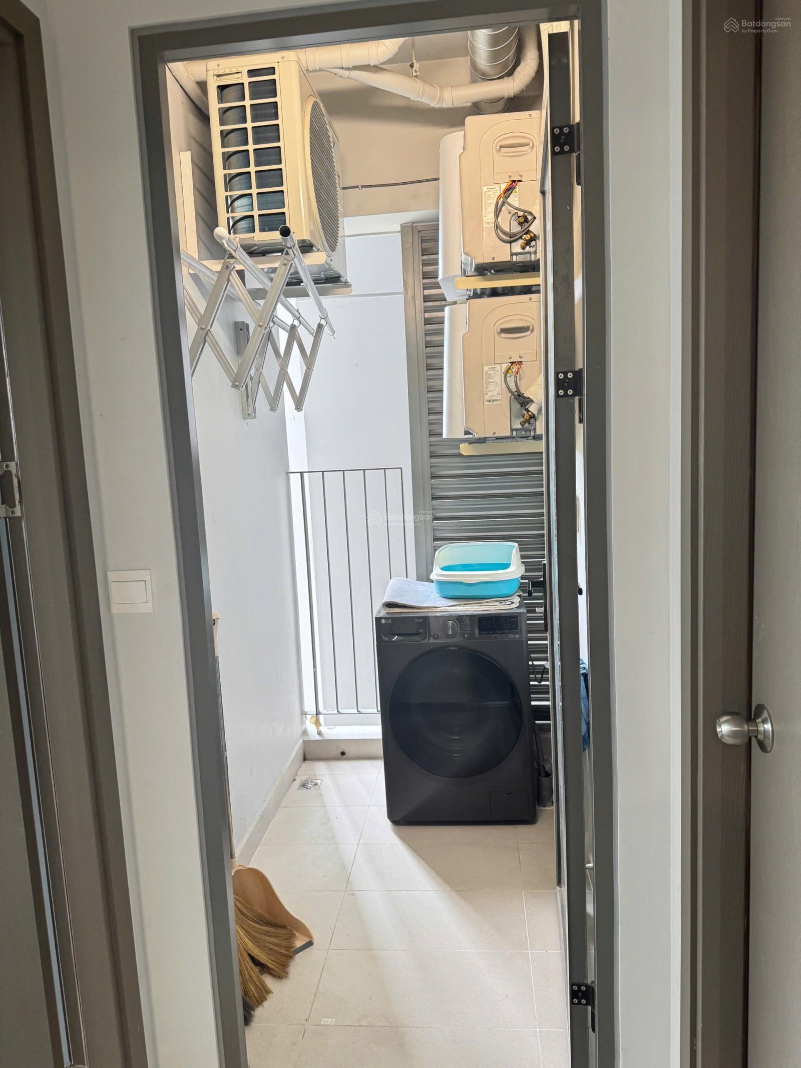 Cần bán căn 85m2 3pn 2wc full nội thất, nhà mới, thanh toán 850 triệu nhận nhà liên hệ 0908 099 ***