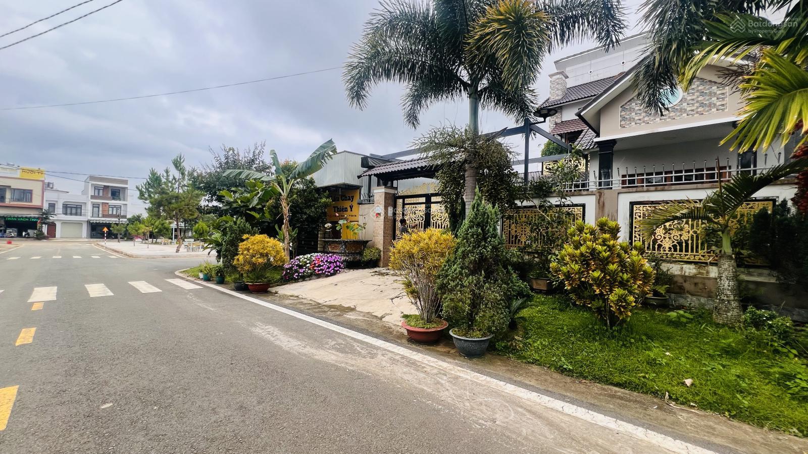 BIỆT THỰ TRUNG TÂM KHU HÀ GIANG-NHÀ THỂ THAO ĐA NĂNG (12x19) chỉ hơn 9 tỷ