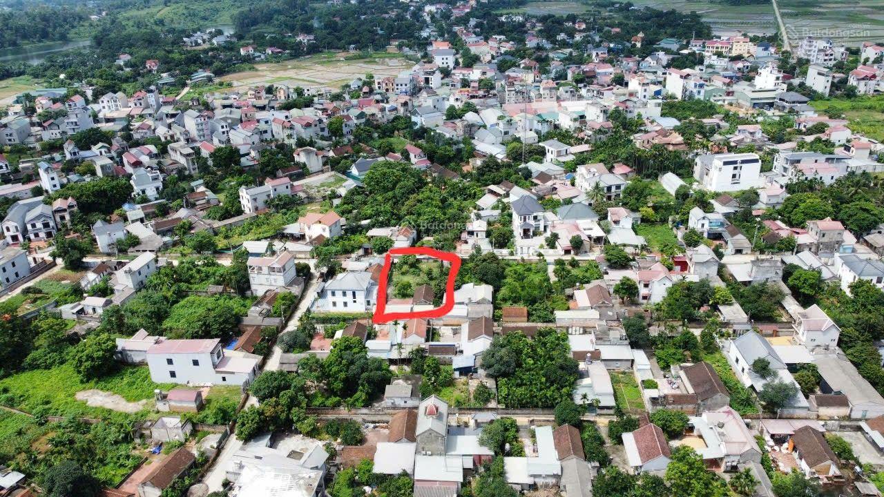 698m 300m thổ cư tại nam sơn nam phương tiến chương mỹ hà nội .2 mặt đường chia lô quá đẹp