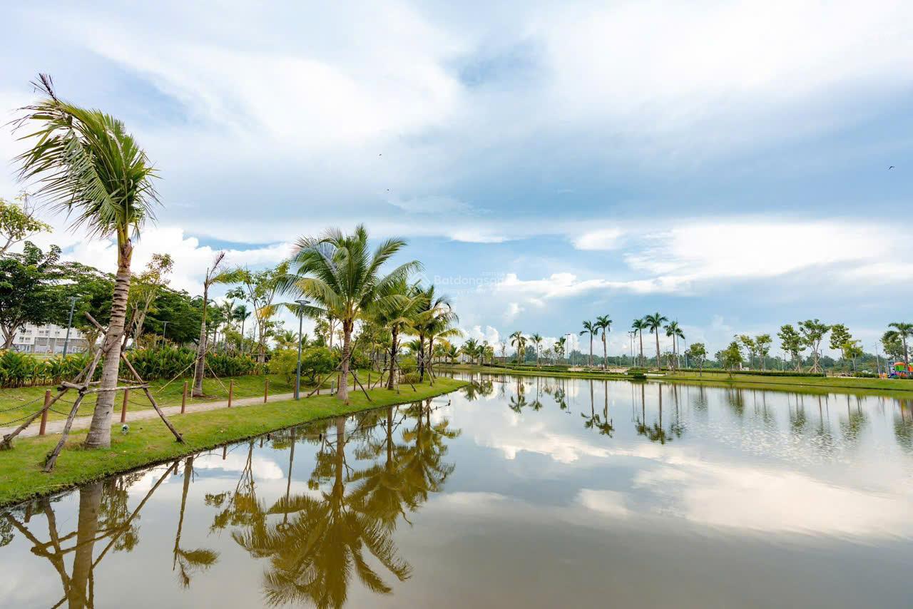 Bán biệt thự song lập tại Nam Long II Central Lake, 5,1 tỷ, 150m2, giá ưu đãi, uy tín