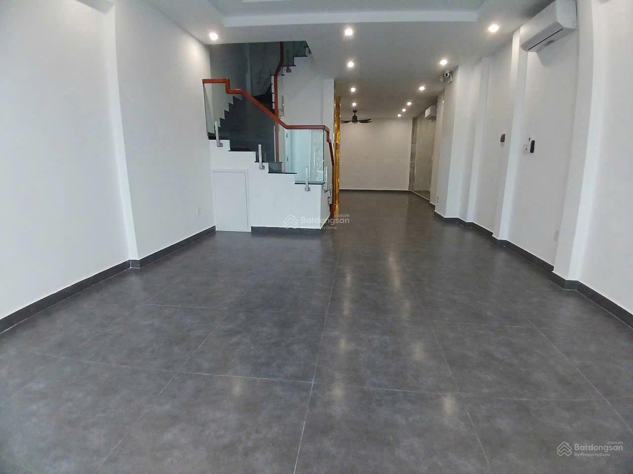 Cần cho thuê nhà MT 63A đường Số 3 Cư Xá Lữ Gia P. 15 Q. 11 Cần cho thuê nhà MT 63A đường Số 3 Cư Xá Lữ Gia P. 15 Q. 11