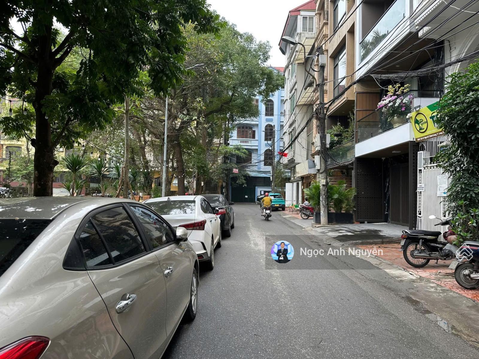 Bán nhà 6 tầng thang máy phố Chùa Láng 66m2 - 32.5 tỷ Đống Đa - tin thật 100%