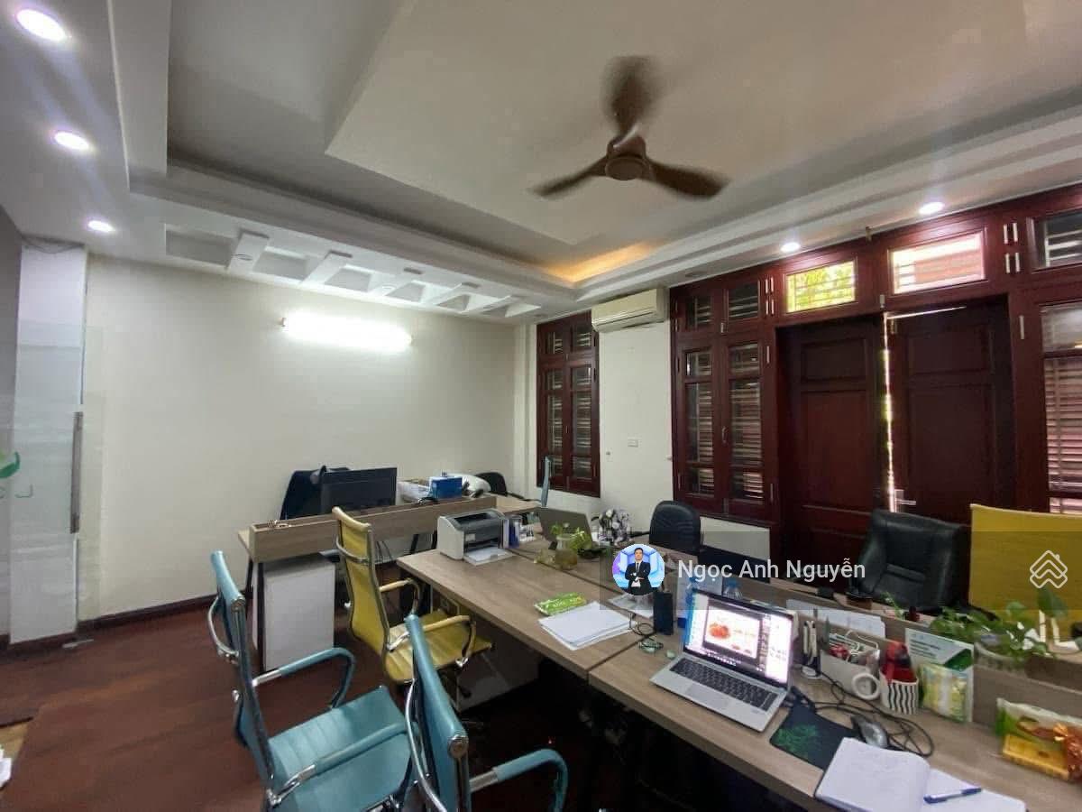 Bán nhà 6 tầng thang máy phố Chùa Láng 66m2 - 32.5 tỷ Đống Đa - tin thật 100%