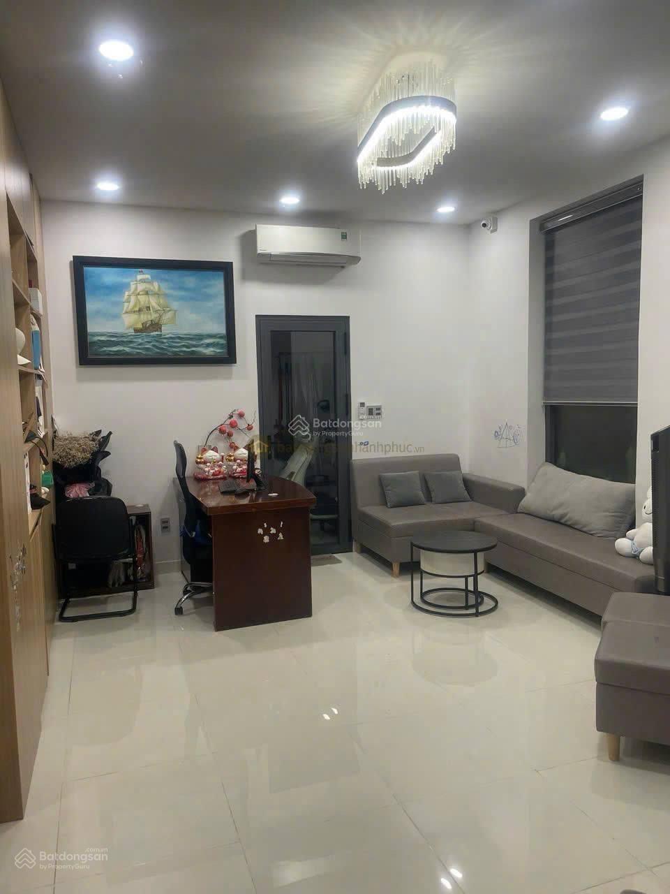 Nhà mặt tiền đường 34, An Phú, Q2 xây sẵn, thang máy, trệt 3 lầu, sổ riêng, chỉ 17,5 tỷ