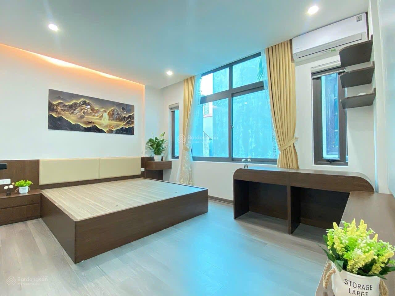 5 tầng thang máy x mặt tiền 4,6m vuông đẹp 7tỷ879 phố Quan Nhân, full nội thất