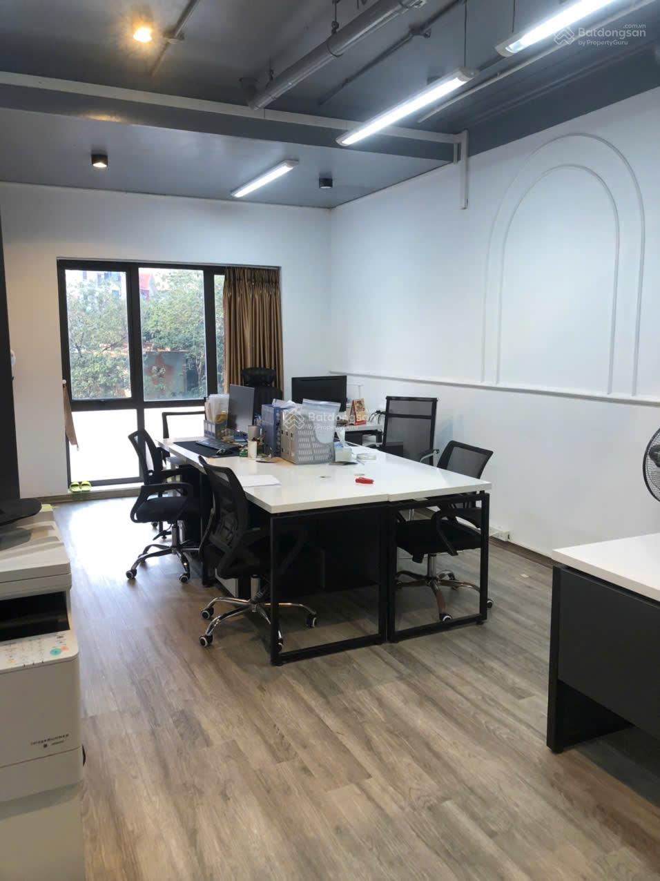 Tôi cần cho thuê nhà Lô C KĐT Định Công - Trần Điền, DT 80m*5 tầng, Thang máy, oto đỗ cửa, giá 23tr