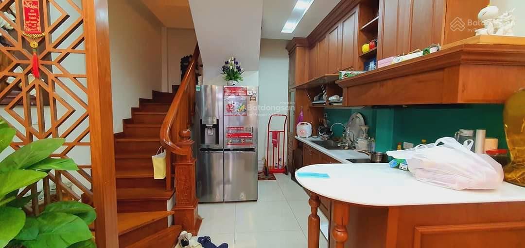 Bán Nhà Mậu Lương.Cạnh Sân Bóng.34M2.Xây 5 Tầng.Full Nội Thất.3 Phòng Ngủ.Sát Khu Đô Thị.Giá 5Tỷ280