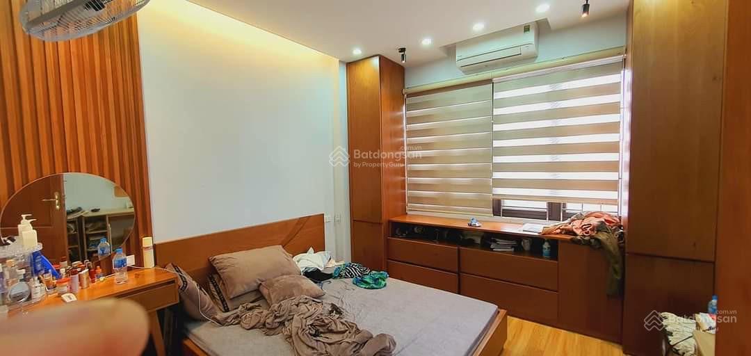 Bán Nhà Mậu Lương.Cạnh Sân Bóng.34M2.Xây 5 Tầng.Full Nội Thất.3 Phòng Ngủ.Sát Khu Đô Thị.Giá 5Tỷ280