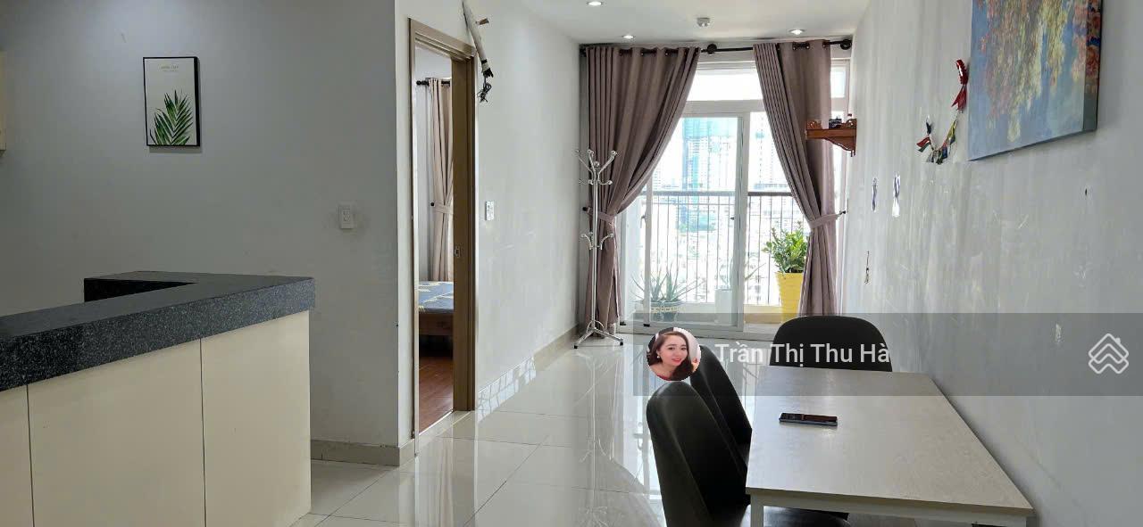 Giá 2.4tỷ bán chung cư Ngọc Lan Quận 7, 53m2 tầng cao, sổ hồng. (Thu Hà 0932 758 ***)
