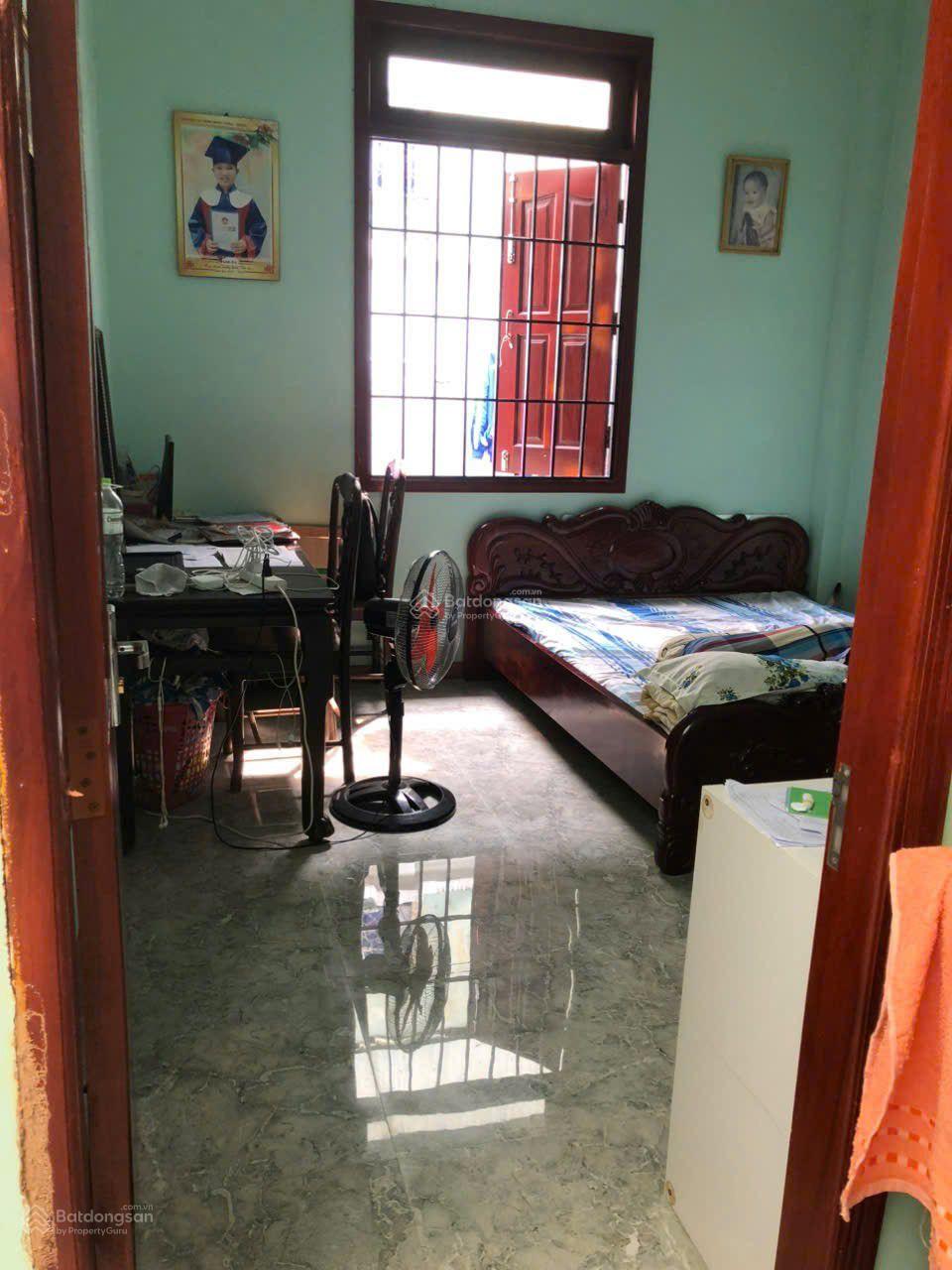 Hailongreal: Nhà bán: 55tr/m2, DT: 9*18m, 162m2, đường 12m, view 2 Công Viên Phú Xuân, sau UBND