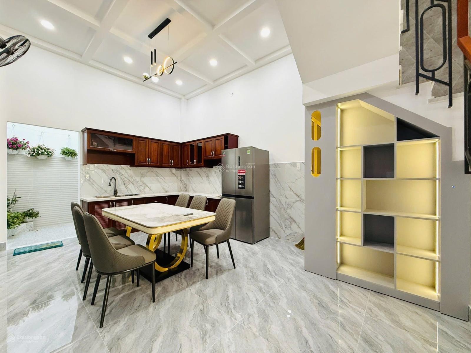 Chú Huy chuyển nơi ở cần bán nhà Đ Võ Thị Sáu - P VTS - Q3. DT 4tỷ3/77m2 gần chợ Tân Định thuê 27tr
