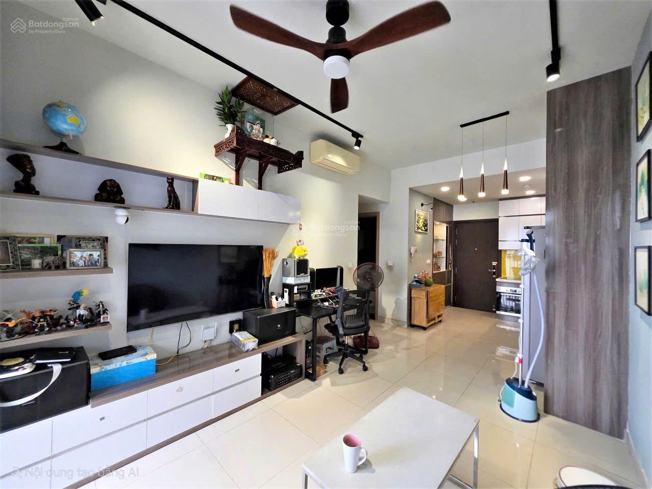 Cho thuê CC Golden Mansion, 14 triệu, 70m2, 2PN, 2WC, siêu hot ở Phổ Quang, Q9, HCM. LH: 0932 056 ***