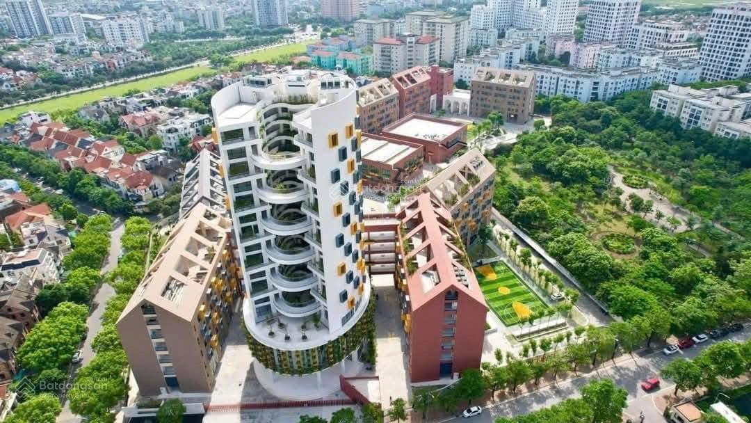 Bán gấp chung cư GreenPark Việt Hưng 3PN 2wc căn góc thoáng mát gần trường đô thị Việt Hưng Marie C