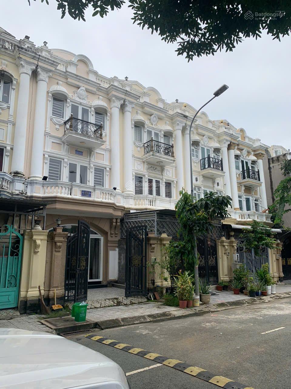Bán nhà mặt tiền KĐT Cát Lái Quận 2 5PN, sổ hồng riêng, giá 7.8 tỷ