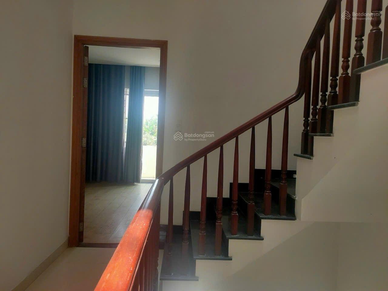 Bán nhà mặt tiền KĐT Cát Lái Quận 2 5PN, sổ hồng riêng, giá 7.8 tỷ