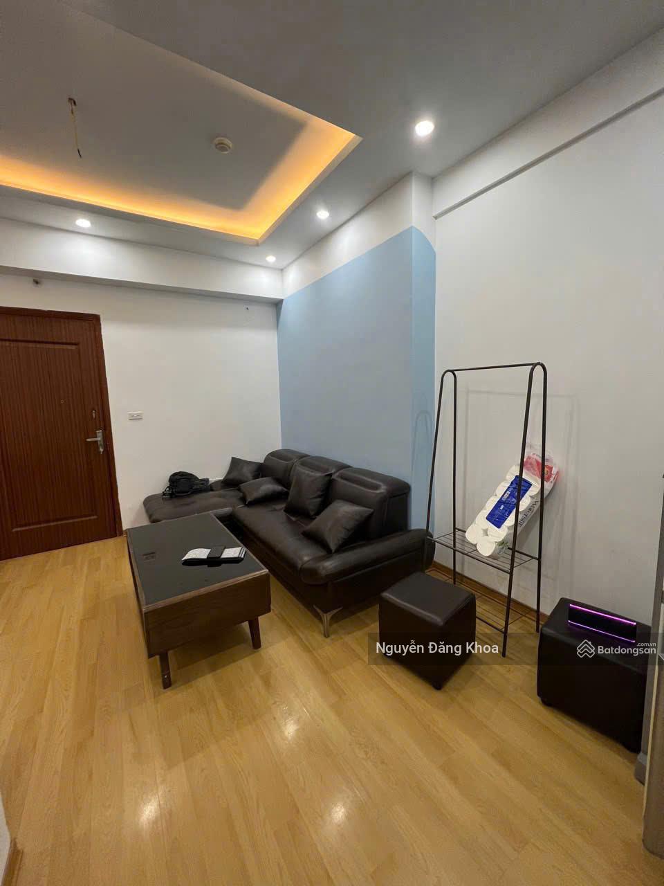 Nhà đẹp, tầng đẹp, ngay cả giá cũng đẹp luôn, bán căn hộ 39m2 TK: 1PN, 1WC cực thoáng tại CT10