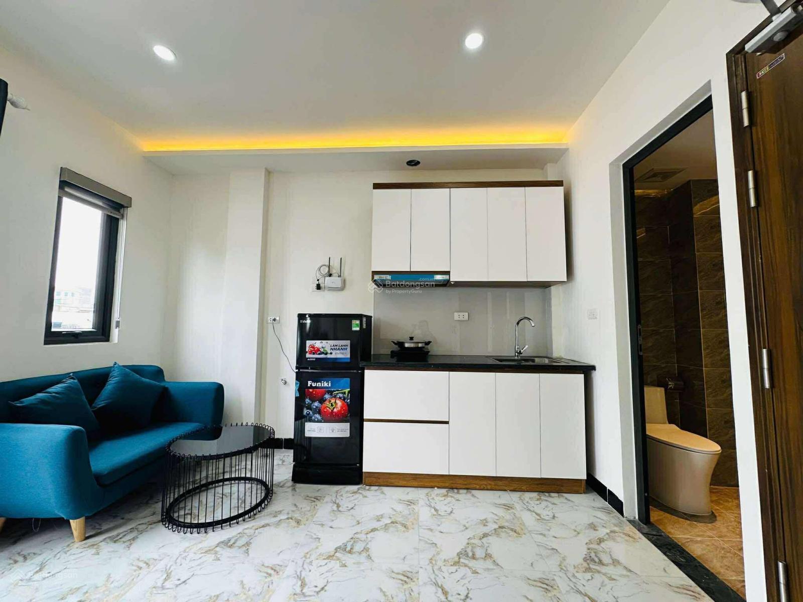 Bán toà nhà 8 tầng 22 căn hộ cho thuê dòng tiền 1,3 tỷ/năm phố Nguyễn Khánh Toàn