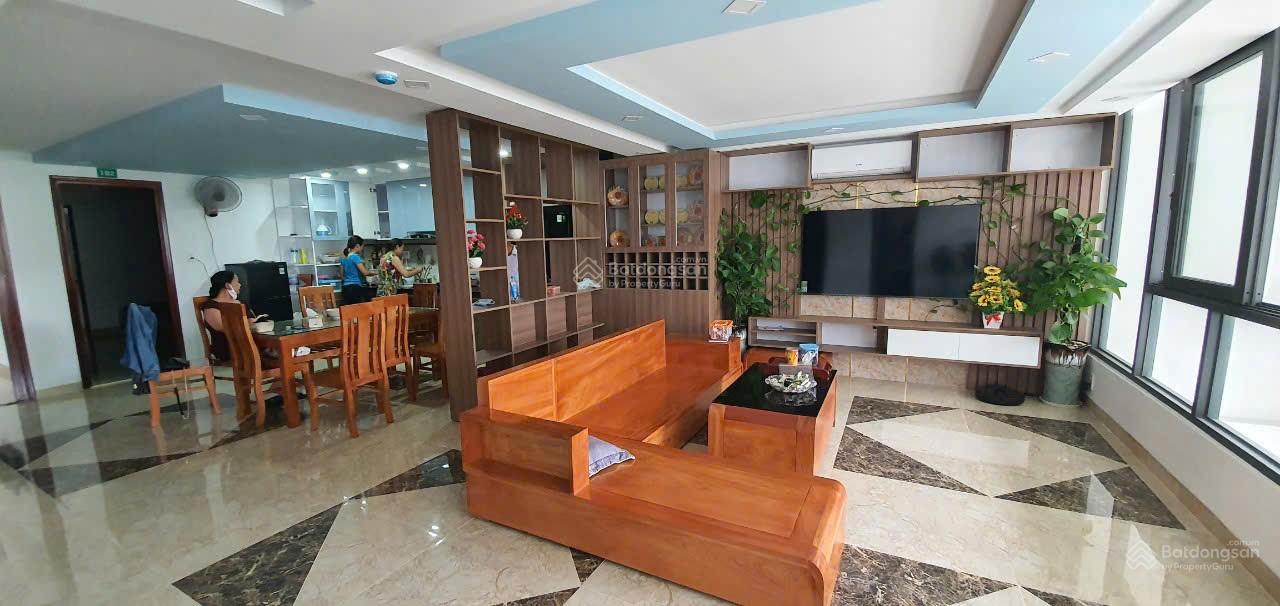 Bán tòa nhà căn hộ 27 phòng, 8 tầng mặt tiền đường Đinh Lễ, Phước Long, Nha Trang, khai thác tốt