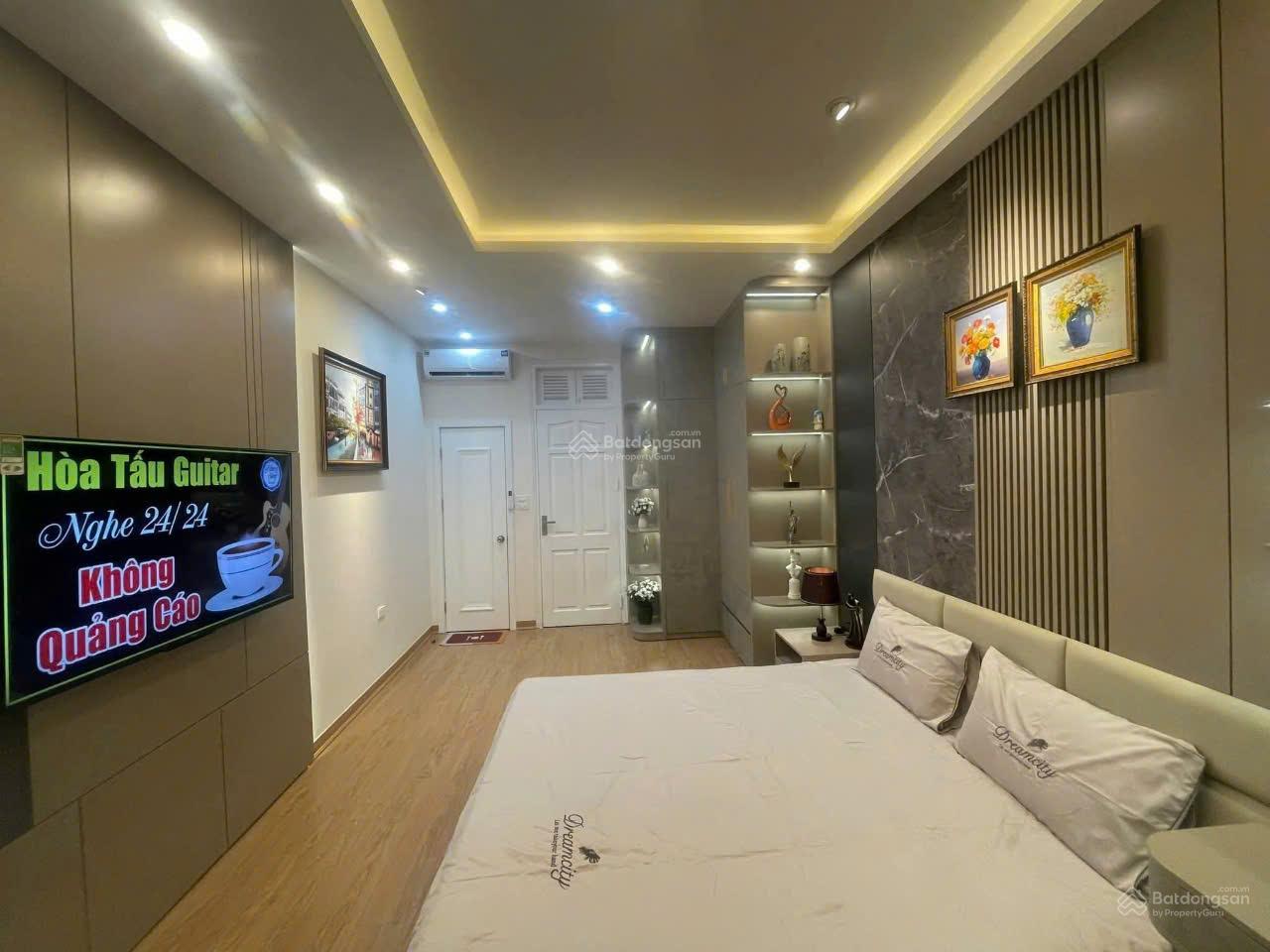 Bán nhà mặt tiền 8m - lô góc 3 thoáng - nở hậu - gara ô tô 7 chỗ - gần hồ Khương Đình - Thanh Xuân