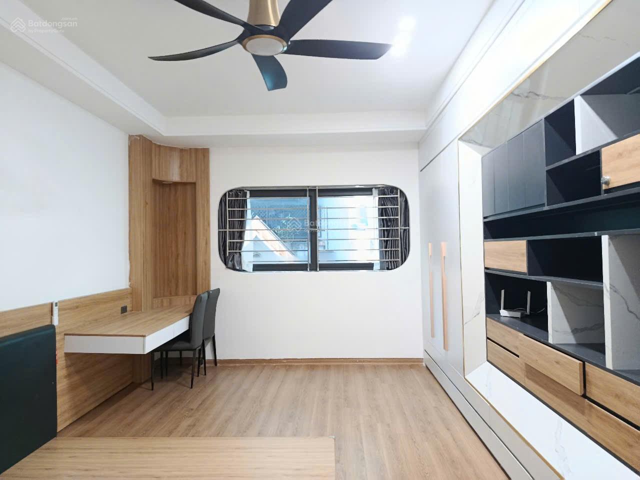 Bán nhà phố Triều Khúc - Thanh Xuân, 36,5m2, 4 tầng, giá 5,8 tỷ, ngõ 3 gác, ô tô cách nhà 15m