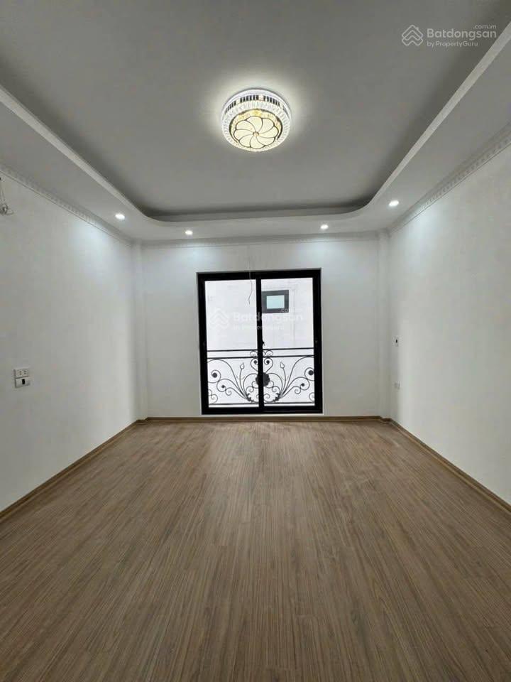 CC gửi bán Lô góc 4Tx32m2 giá chỉ 3.3 tỷ. Ô tô đỗ cửa nhà. Gần ĐHSP TDTT, đường QL6. Lh 0966 929 ***