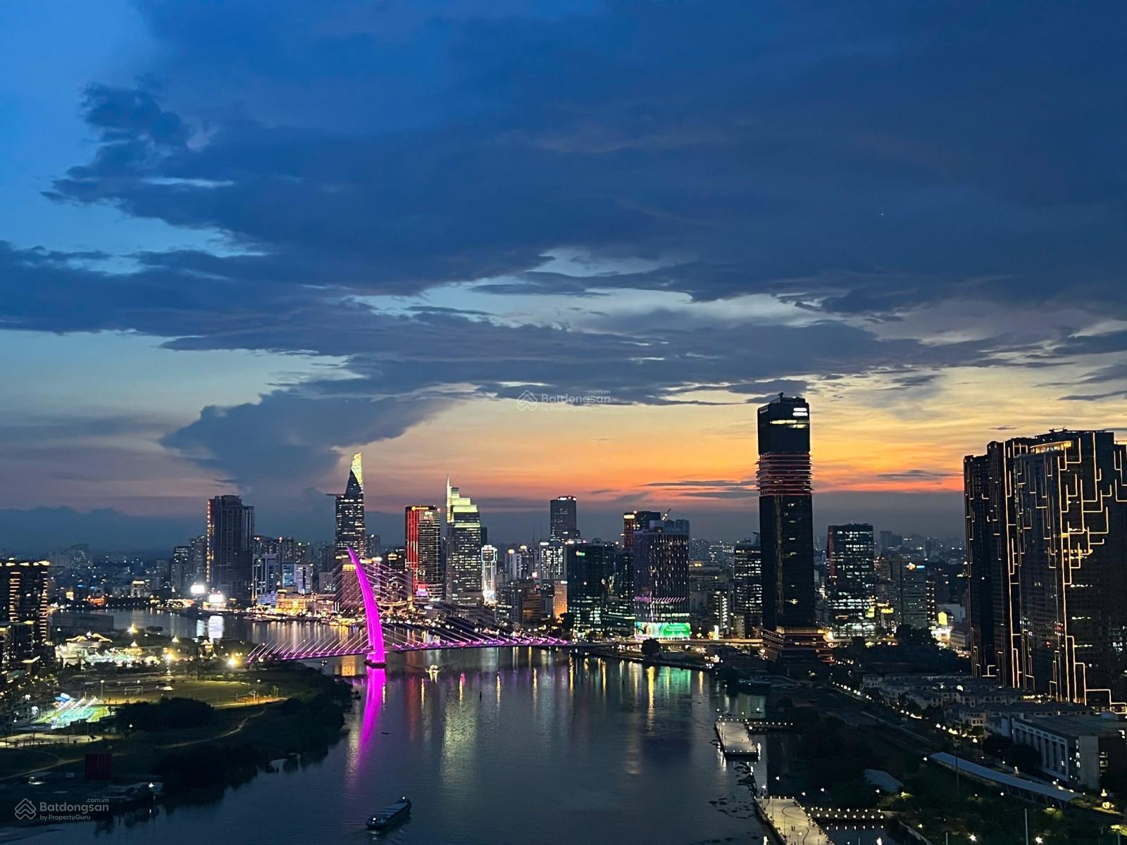 Bán gấp 2PN Saigon Pearl giá 8tỷ6