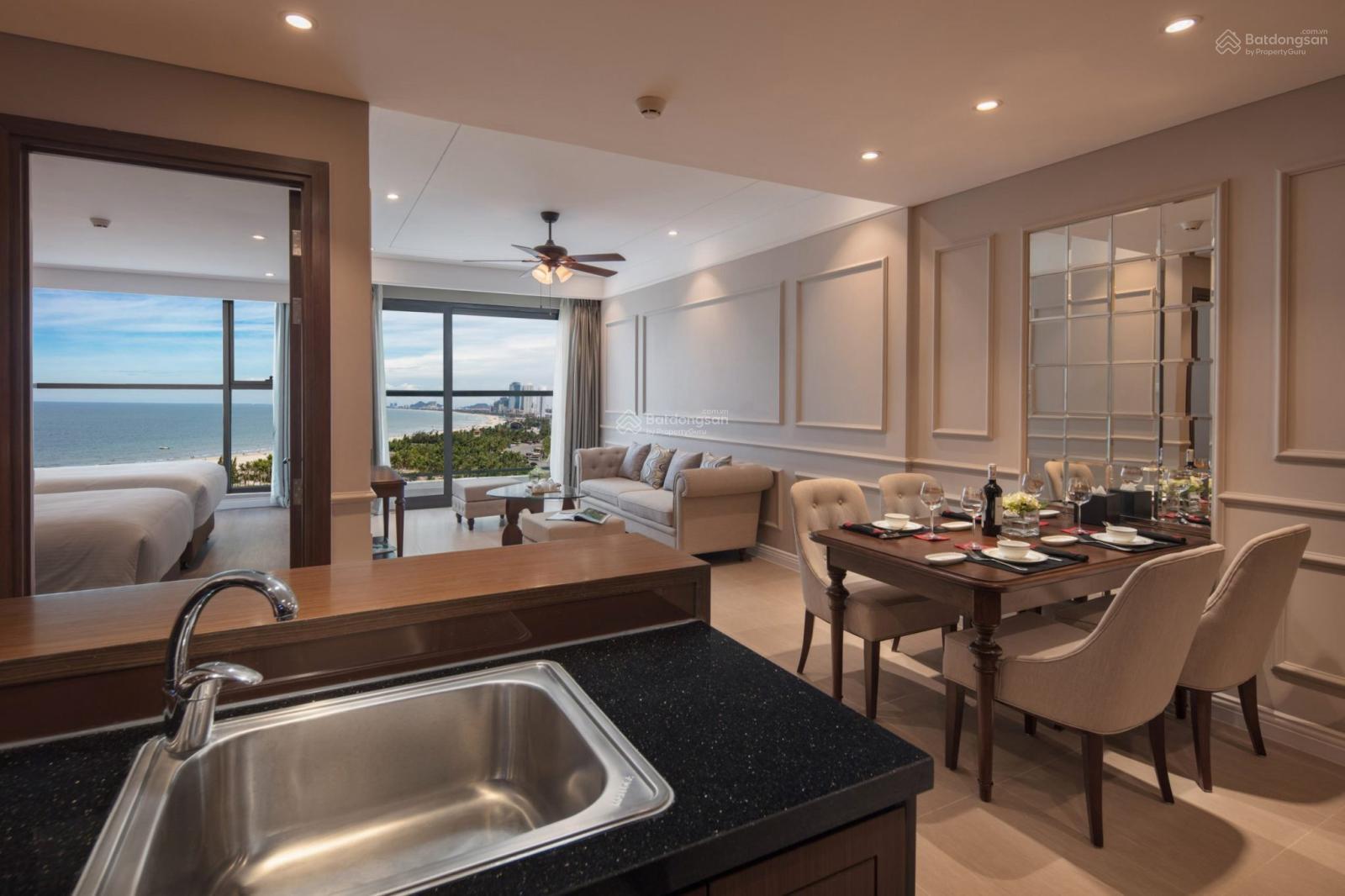 Chính chủ cần tiền gấp bán căn 2PN 100m2 view biển Mỹ Khê, hướng Đông Nam mát mẻ - giá ngộp bank