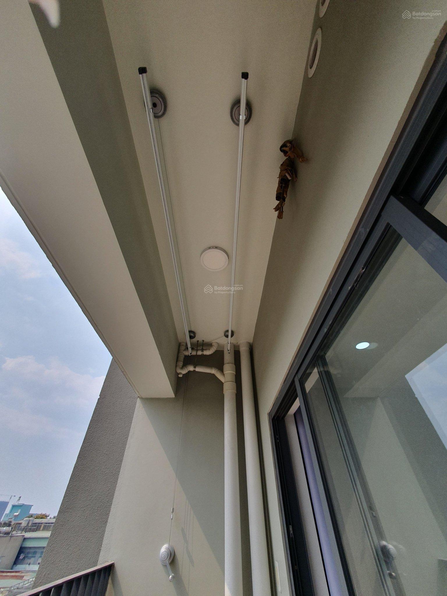Bán nhanh căn góc 57,75m2 tầng trung hướng Nam Bcons Garden NTCB 1ty840.LH 0911 691 ***