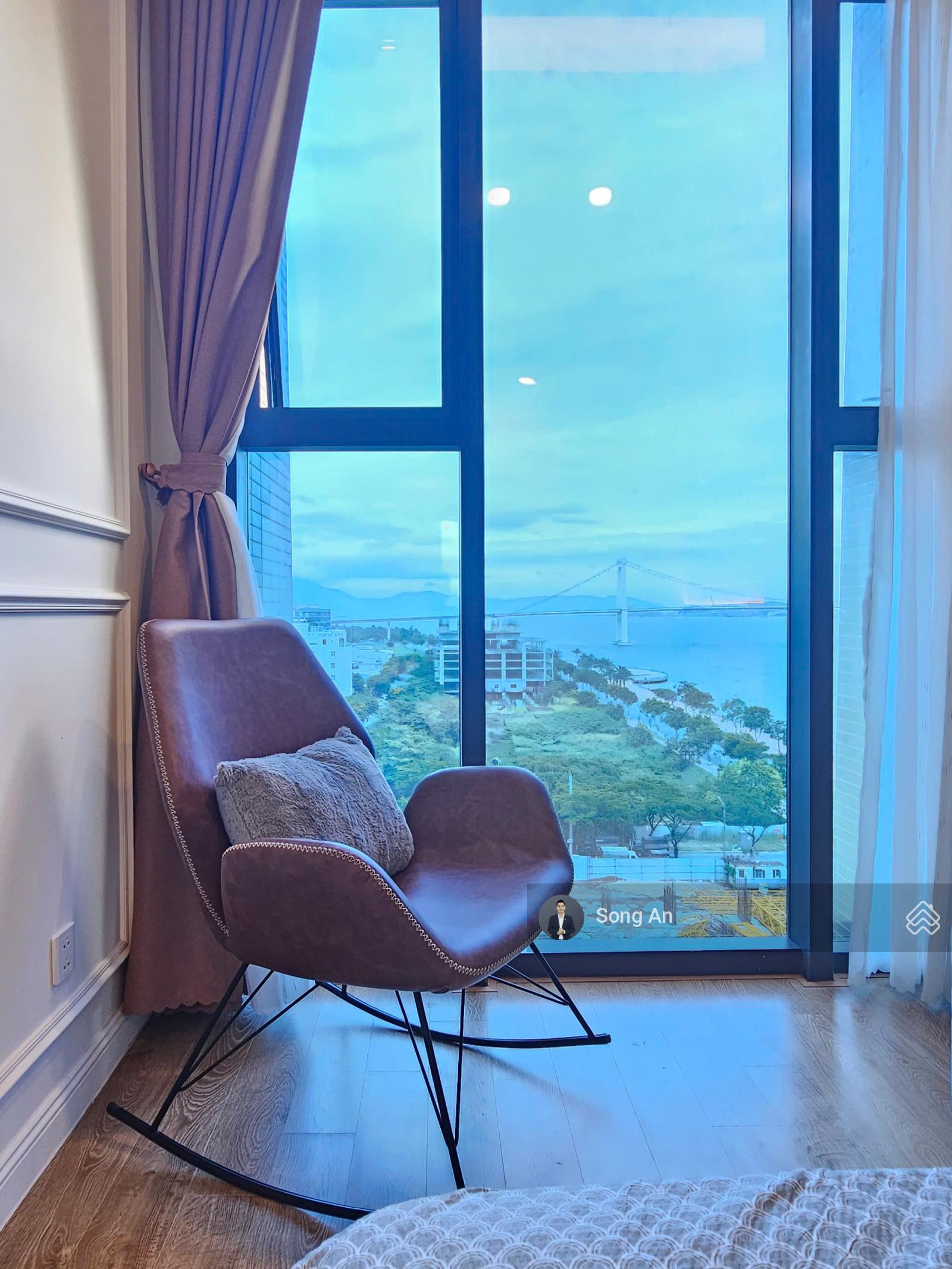 Tôi chính chủ bán ngay 1PN full nội thất cao cấp, căn hộ mặt sông Hàn - đang cho thuê 20 tr/tháng