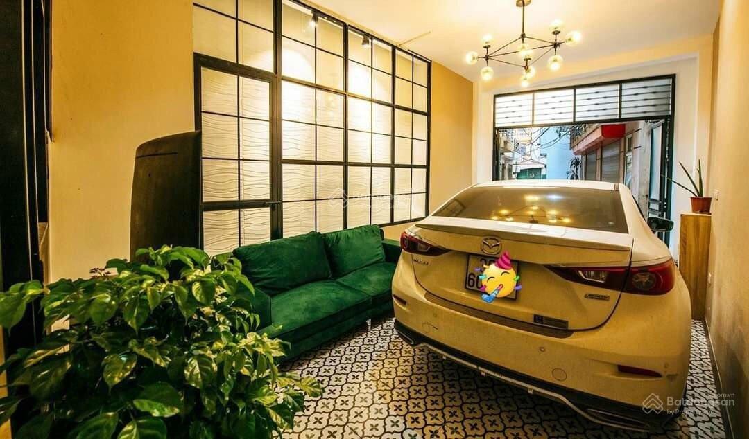 Chính chủ gửi cho thuê nhanh nhà mới tinh tại Huỳnh Thúc Kháng,DT 55m2 x 5T,khu phân lô ô tô đỗ cửa