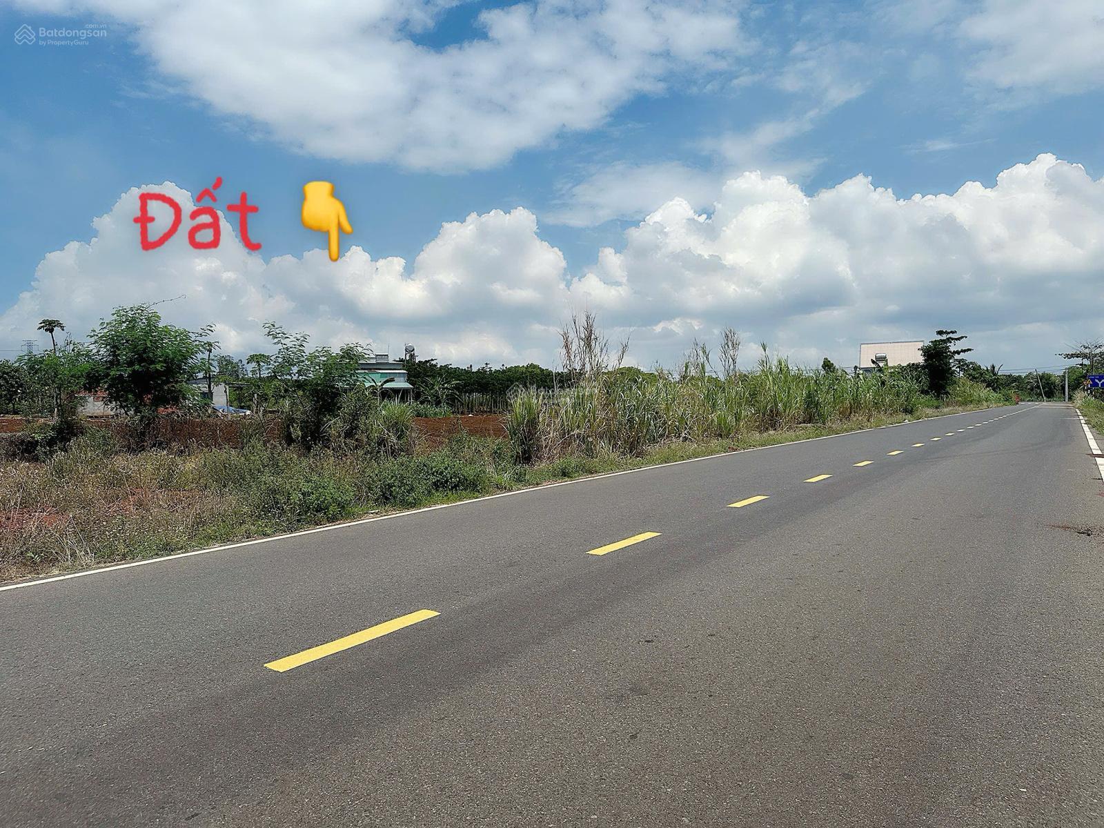 Đất Long Tân, Long Đất, vị trí vàng đầu tư đất nền giá rẻ, mặt tiền đường nhựa 12m. Sổ hồng sẵn