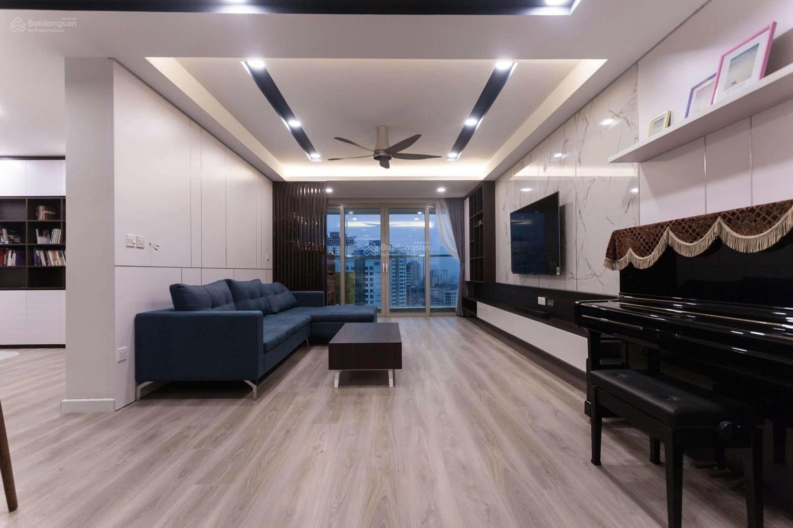 Chính chủ bán căn hộ 160m2, 3 ngủ,view trọn hồ đẹp, tầng trung tại Mandarin Garden. Giá 110triệu/m2