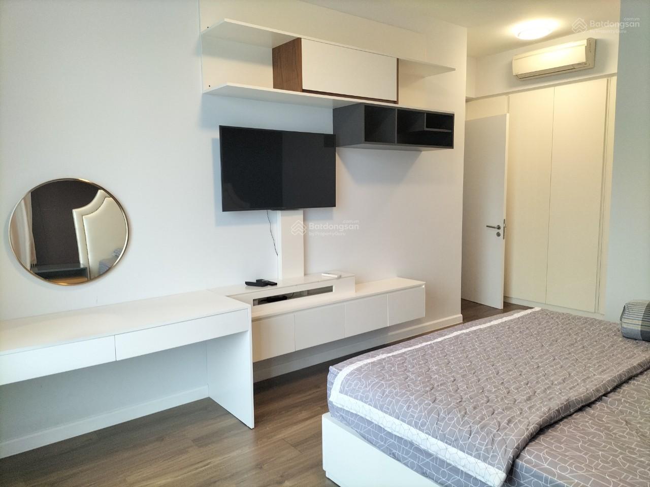 Bán căn hộ Estella Heights 3PN tháp T4 view hồ bơi có ban công rộng