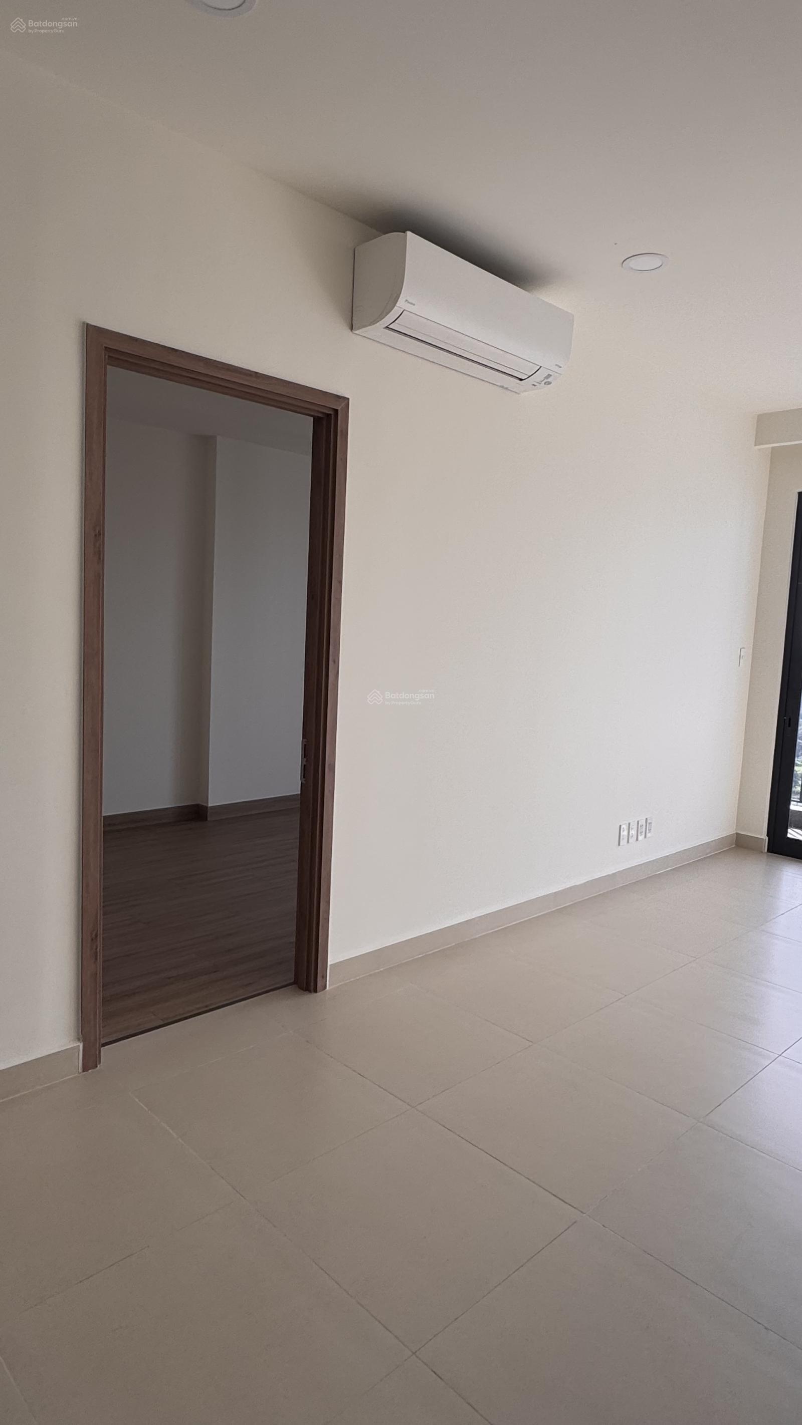 Bán căn hộ The Glory tại Bình Dương 2PN, 61m2, giá 2,8tỷ có bếp và 3 máy lạnh ngân hàng cho vay 80%