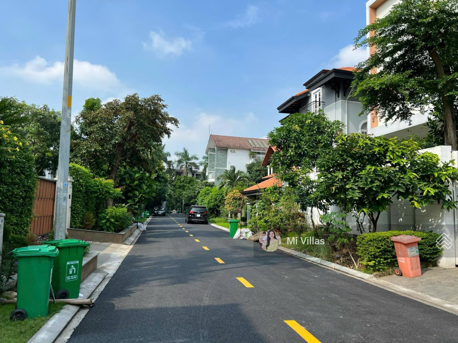 Giảm 20 tỷ! bán gấp 450m2 đất compound Thảo Điền 1, Nguyễn Văn Hưởng Q2 DT 18x25 giá 100 tỷ Giảm 20 tỷ! bán gấp 450m2 đất compound Thảo Điền 1, Nguyễn Văn Hưởng Q2 DT 18x25 giá 100 tỷ