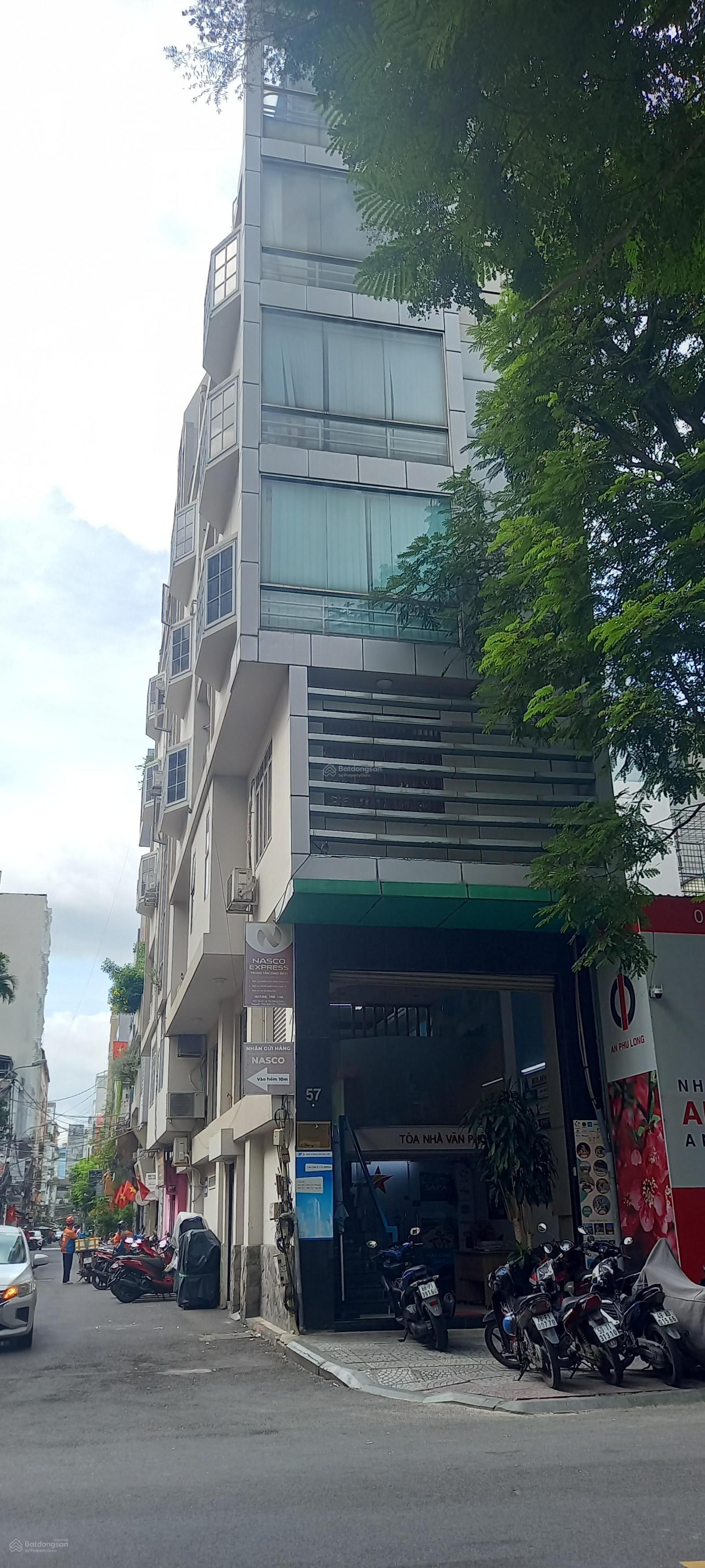Văn phòng 70m2 giá cho thuê 20 triệu/tháng tòa nhà VP mặt tiền Lê Thị Hồng Gấm, Quận 1