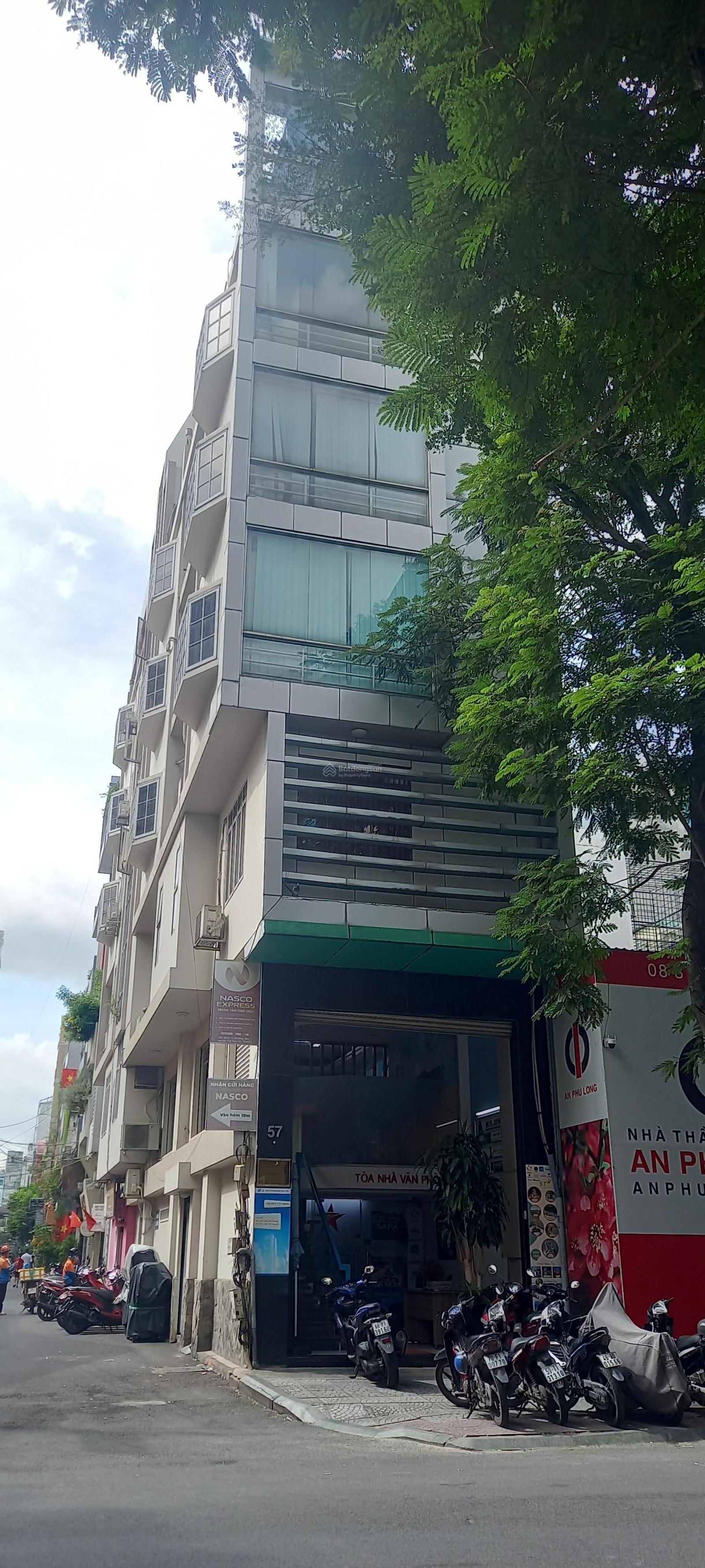 Văn phòng 70m2 giá cho thuê 20 triệu/tháng tòa nhà VP mặt tiền Lê Thị Hồng Gấm, Quận 1