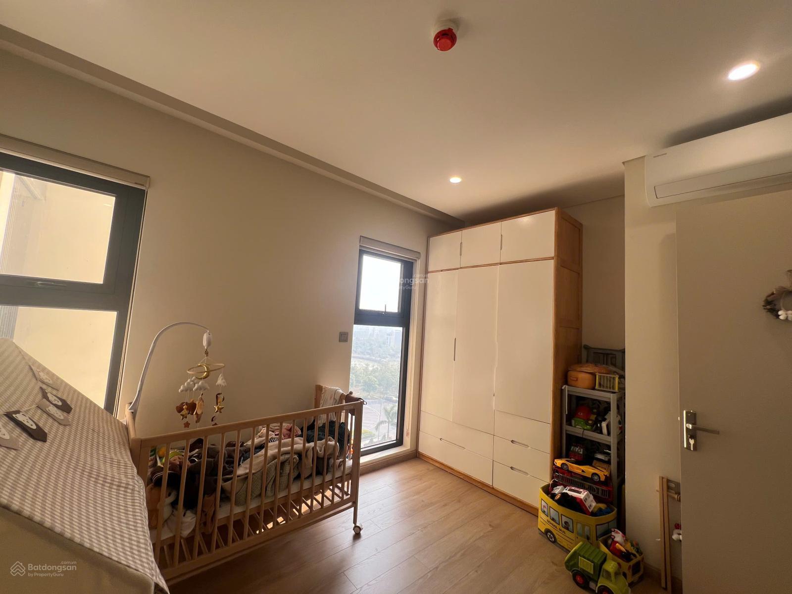 Bán CC Moonlight 1,Vân Canh, Hoài Đức, Hà Nội, 3 ngủ 2vs-95m2-full đồ-Chỉ nhỉnh 6 tỷ bao từ a đến á