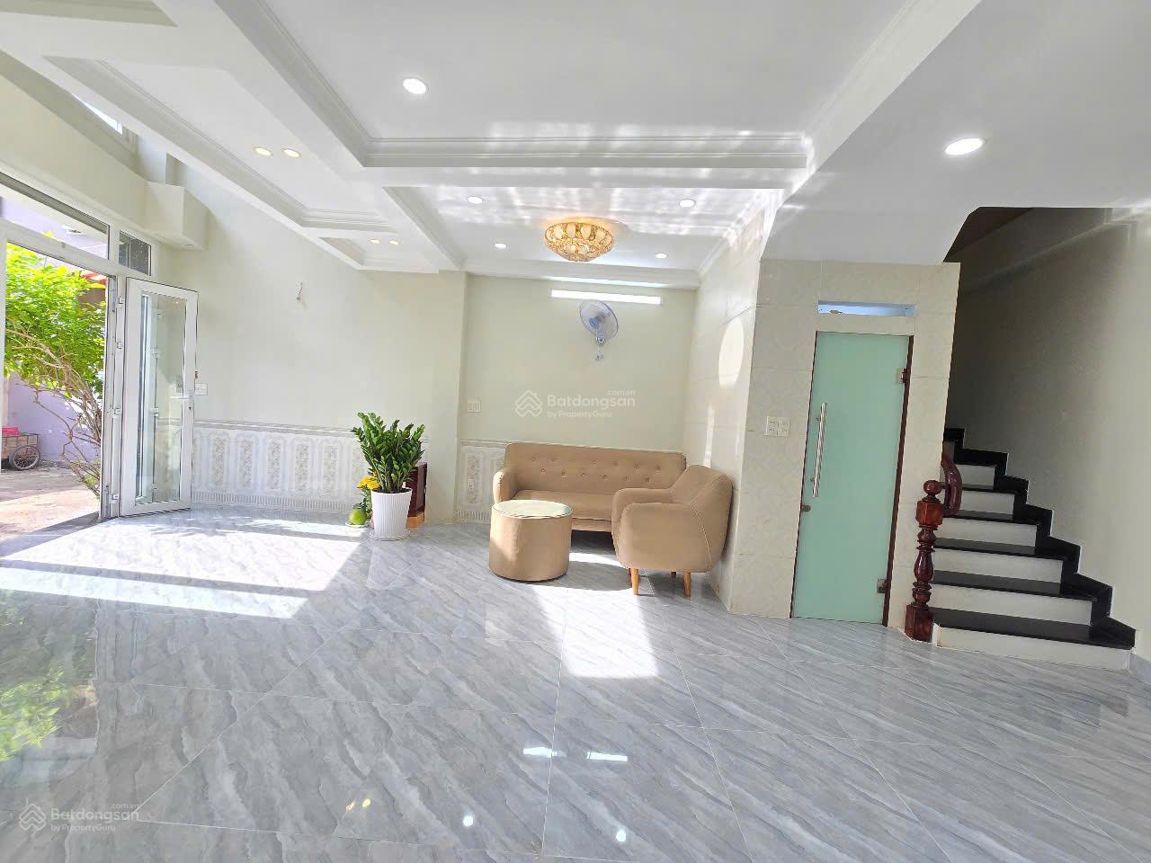 Cần bán căn nhà tâm huyết tuyệt đẹp gần mặt tiền Trần Quí Cáp P11 Bình Thạnh
